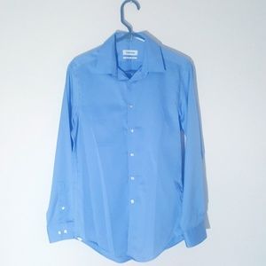 Calvin Klein Non-Iron Slim Fit